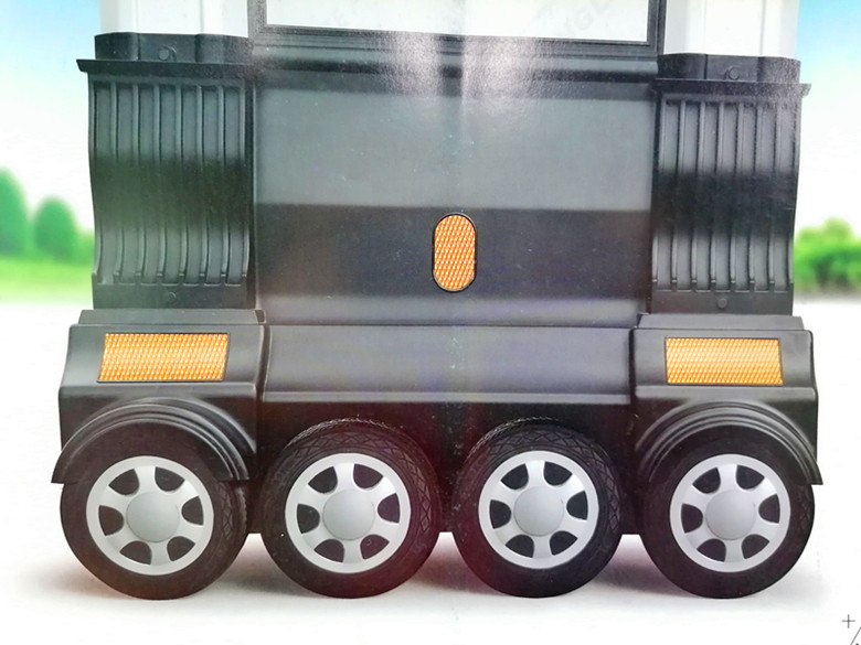 八輪驅(qū)動 八輪驅(qū)動